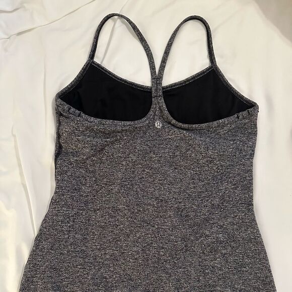 NWOT Lululemon Grey Spaghetti Strap Racerback Tank Size 10 - Picture 7 of 10